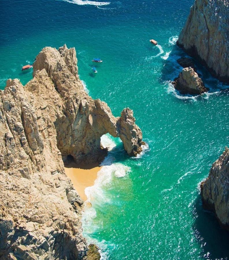 Hotel Colonos Los Cabos กาโบซานลูกัส ภายนอก รูปภาพ