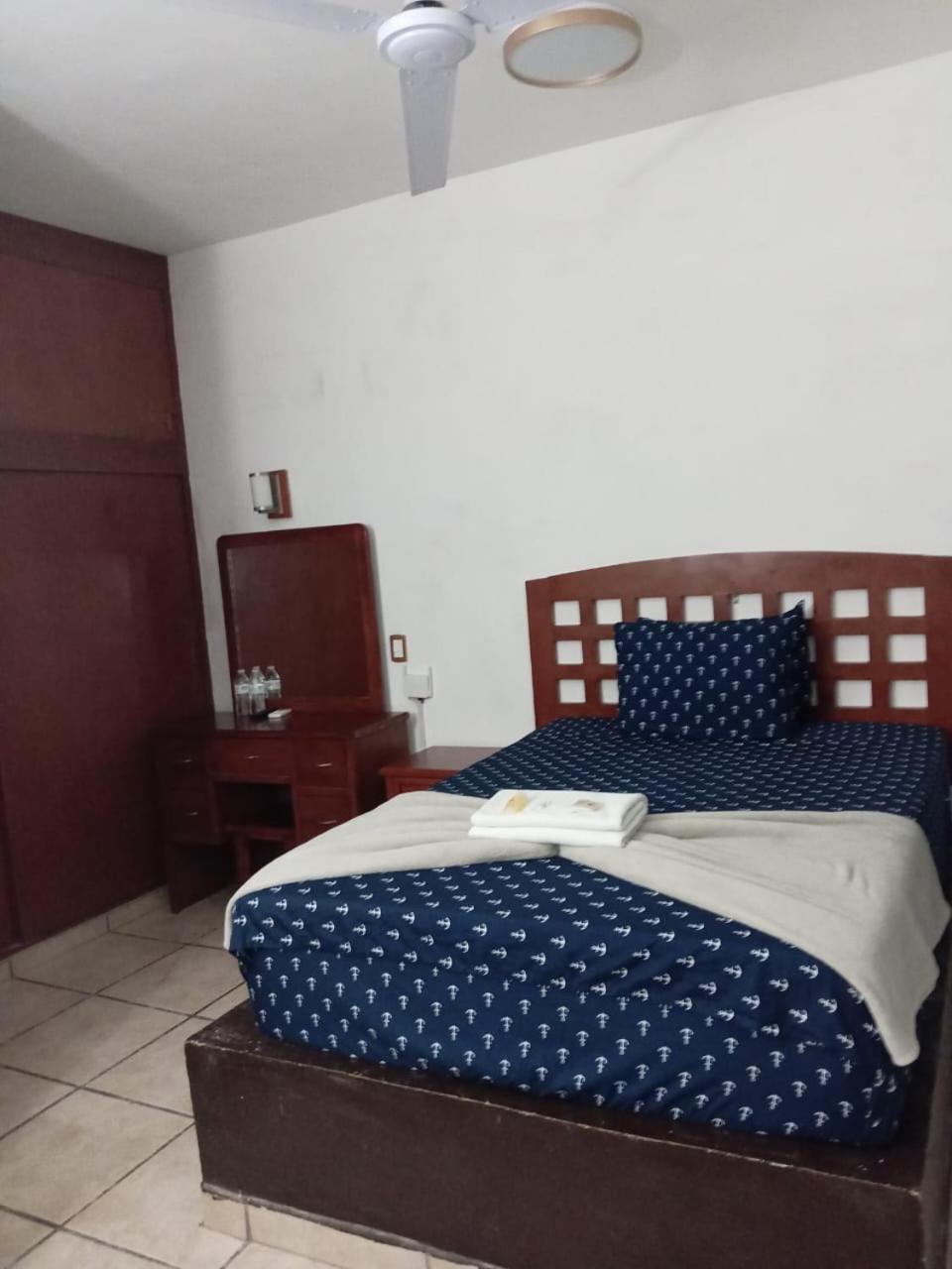 Hotel Colonos Los Cabos กาโบซานลูกัส ภายนอก รูปภาพ