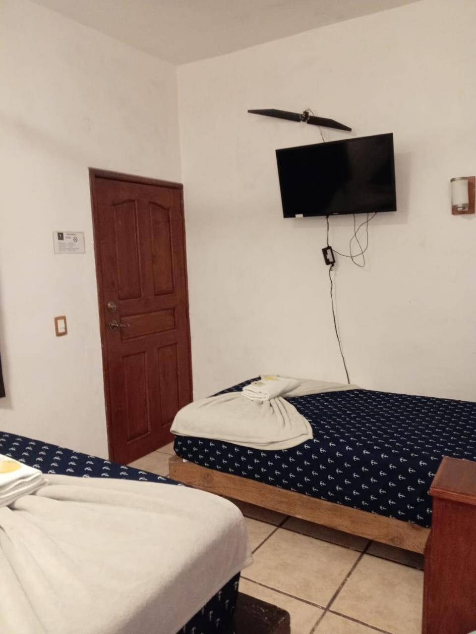 Hotel Colonos Los Cabos กาโบซานลูกัส ภายนอก รูปภาพ