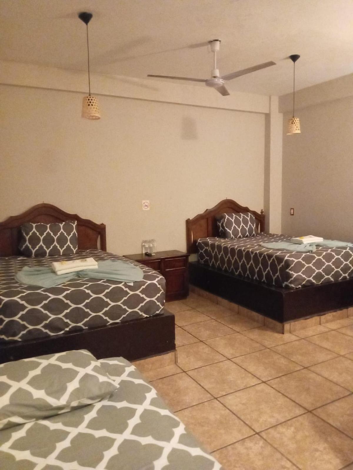 Hotel Colonos Los Cabos กาโบซานลูกัส ภายนอก รูปภาพ